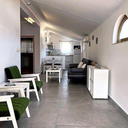 Lero Apartment Banjol Exterior foto