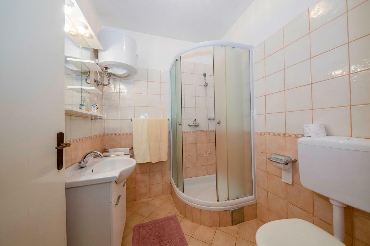 Lero Apartment Banjol Exterior foto